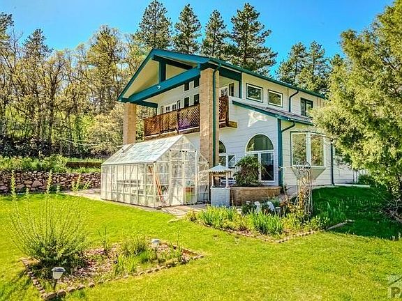 3rd image of 5207 N Creek Rd