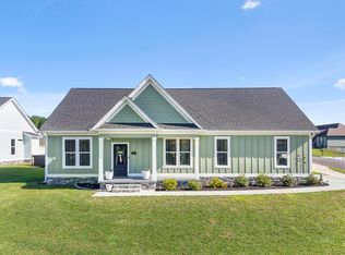 15 Seven Pines Ln, Chickamauga, GA 30707