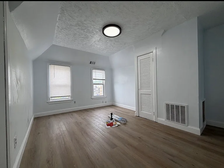 3886-3888 Washington St #3 — Photo 6