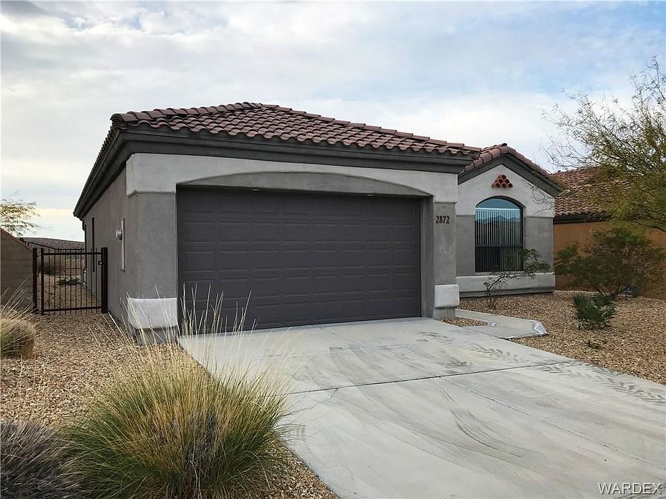 1st image of 2872 Esmerelda Dr