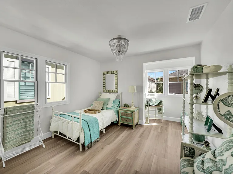 2672 Bungalow Pl — Photo 22