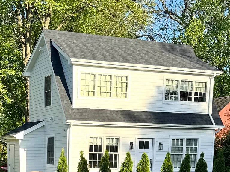 64 Kings Hwy N #1 — Photo 11