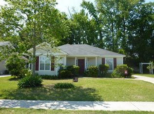 137 Douglas Dr, Alabaster, AL 35007