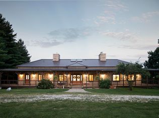 18996 N Smysor Rd, Smithfield, IL 61477