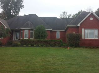 6494 Mayfair Ct, White Lake, MI