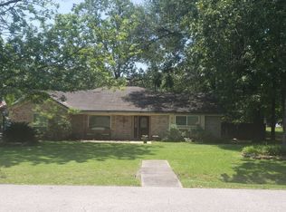 514 Basswood Dr, Spring, TX 77386