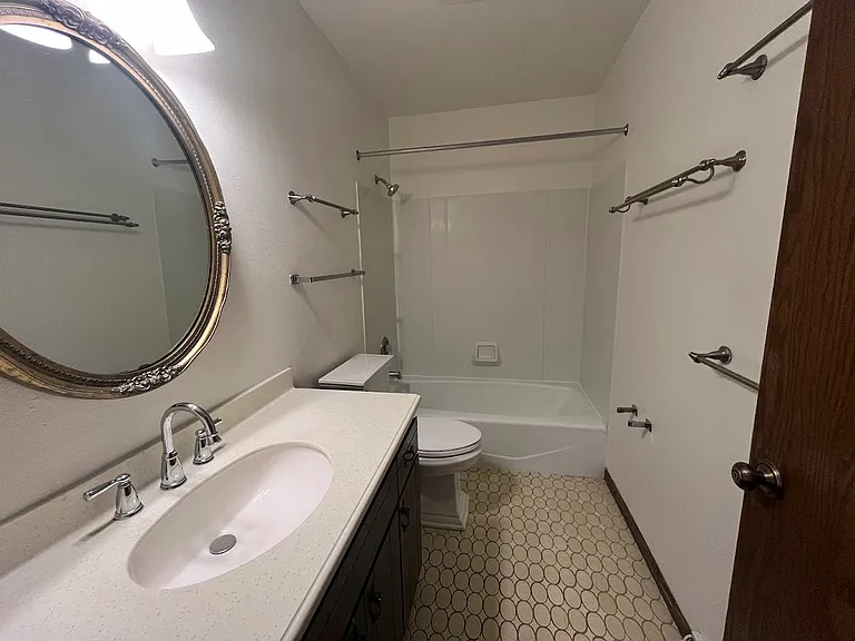 5308 Manitowoc Pkwy #1 — Photo 19