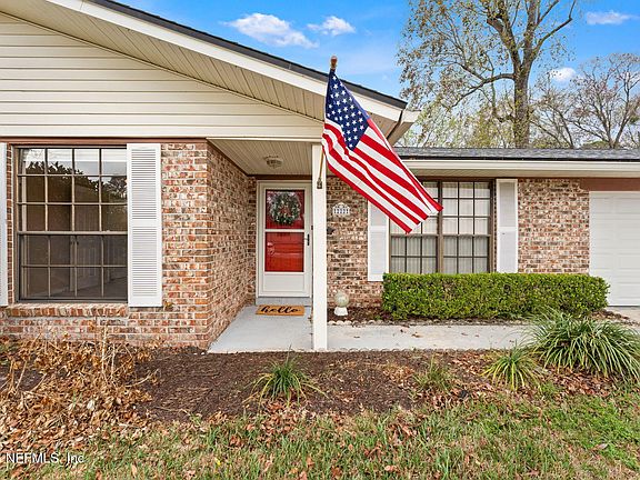 4th image of 222 BEECHWOOD Court
