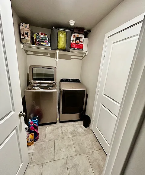 2916 Waverly Ave — Photo 11