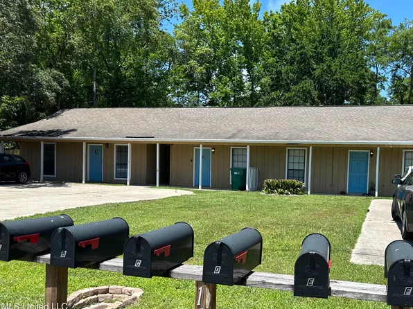 18024 Bert St, Long Beach, MS 39560