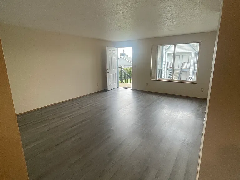 1115 Cherry Ct #1234 — Photo 5