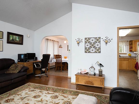 4th image of 485 Kentshire Dr
