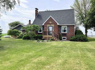 2176 Highway 7, Newell, IA 50568