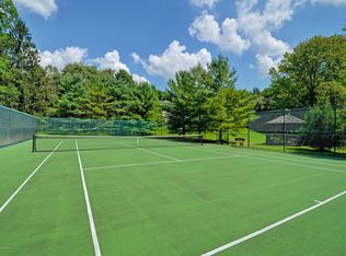 7 Mccampbell Road, Holmdel, NJ 07733