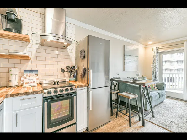 6300 Seawall Blvd, Galveston, TX 77551