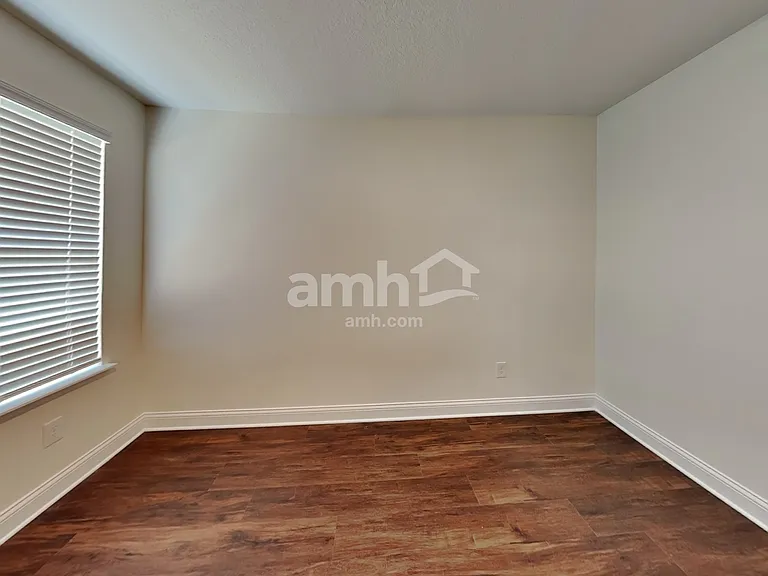 6090 Little Bluff Cir — Photo 17