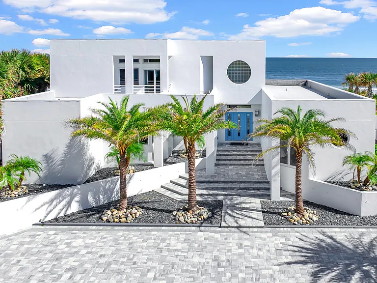 435 Ocean Shore Blvd — Photo 7