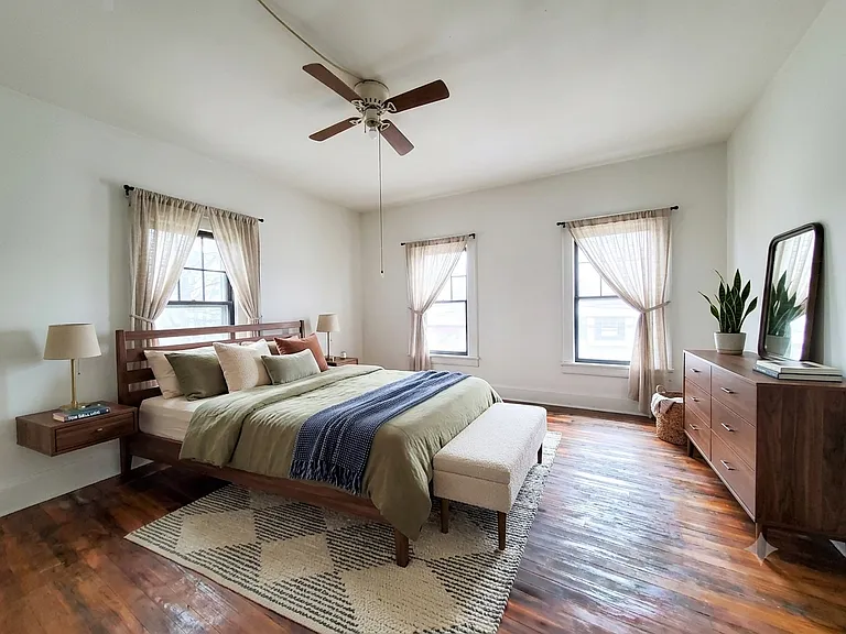 294 Main St #2 — Photo 4