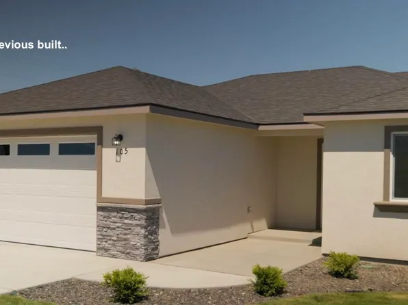 101 Luli St, Grandview, WA 98930