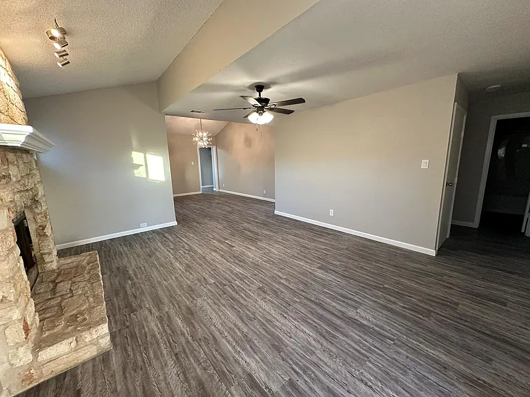 295 Mooring Cir #A — Photo 10