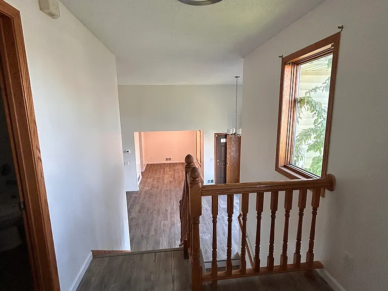 3201 24th Ave S — Photo 16