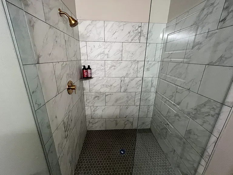 690 N Richard St #8 — Photo 18