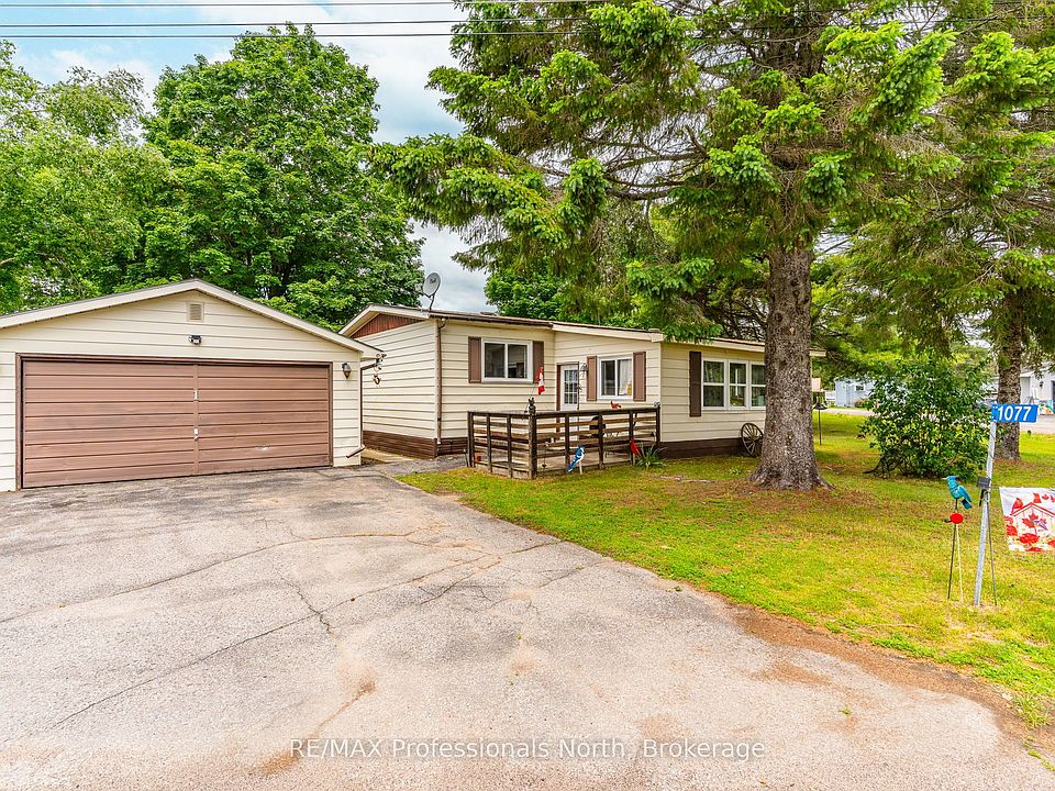 1st image of 1077 8th Ln