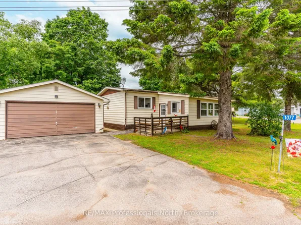 1077 8th Ln, Minden Hills, ON K0M 2K0