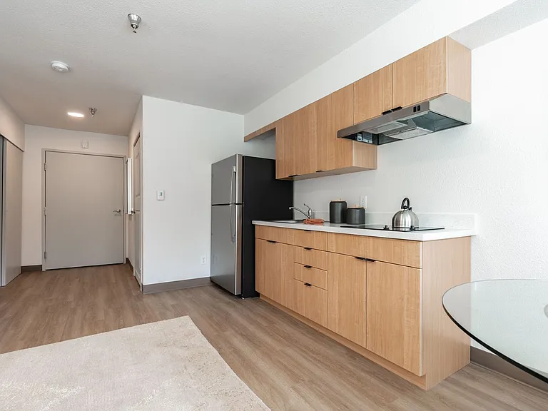 Crossroads Garden Apartments — Photo 12