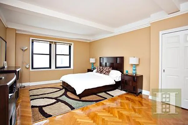 Rented by Keller Williams NYC | media 102