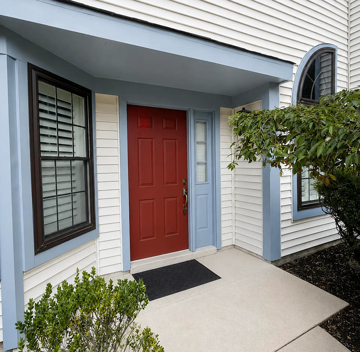 2 bed, 1549 sqft, $3,600 — Photo 2