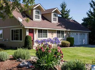 31 Dent Pl, Sequim, WA 98382