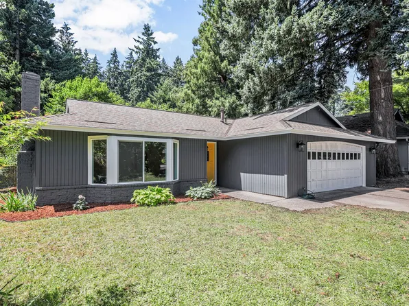 18887 SE River Rd, Milwaukie, OR 97267