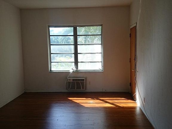 2nd image of 729 Lenox Ave #4