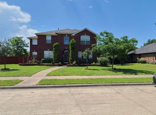3214 Granada Dr, Mesquite, TX 75181