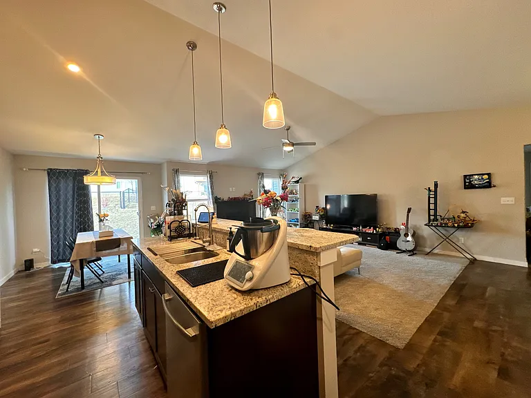 2202 Shady Grove Rd SW — Photo 17