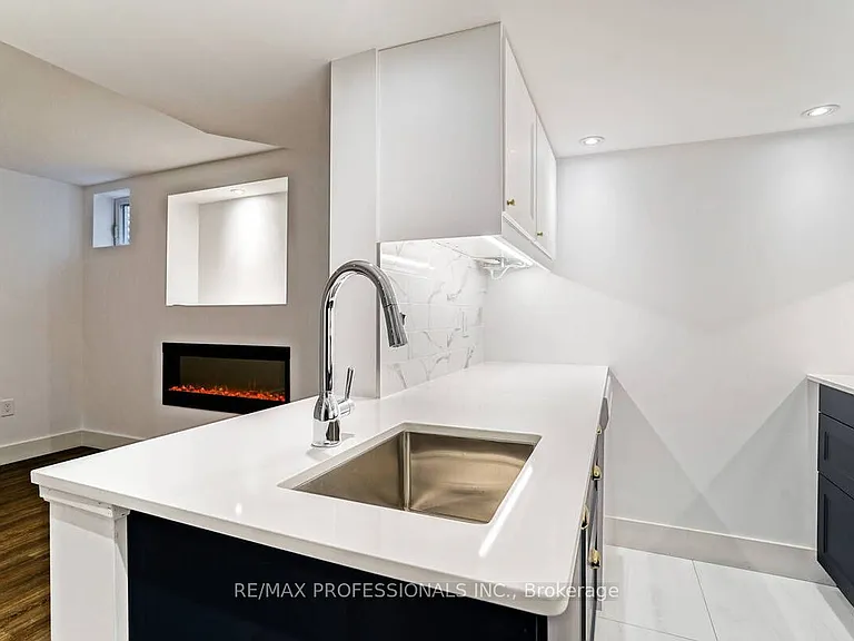 7 Vancho Cres S #LOWER — Photo 6