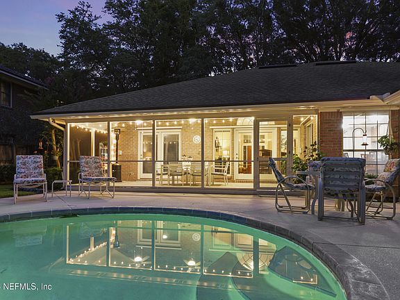 5th image of 1022 SEAWOOD Drive