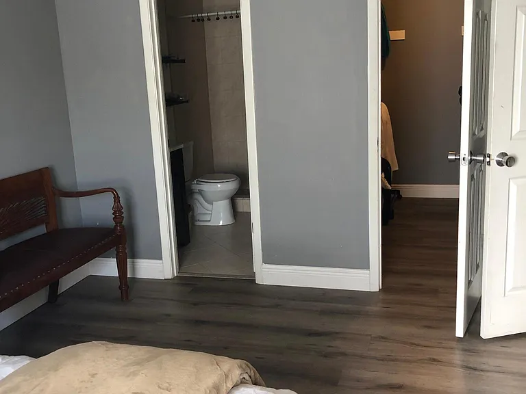 202 Lewfield Cir — Photo 4