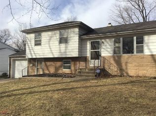 5112 NE San Rafael Dr, Kansas City, MO 64119