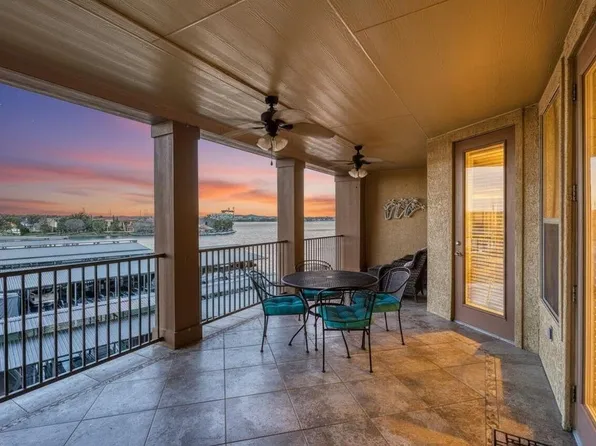 1000 The Cape #24, Horseshoe Bay, TX 78657