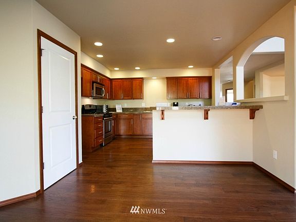 4th image of 7220 Lot 17 15th PL SE