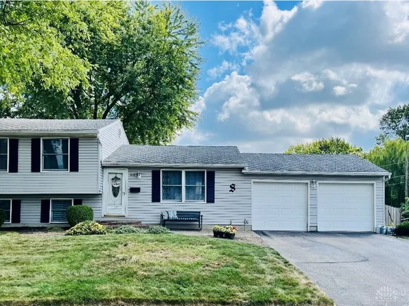 818 Barkins Ave, Englewood, OH 45322