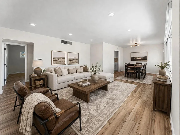 8302 E Windsor Ave — Photo 12
