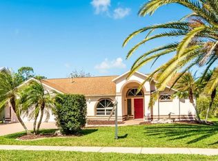 880 Hunters Creek Dr, West Melbourne, FL 32904
