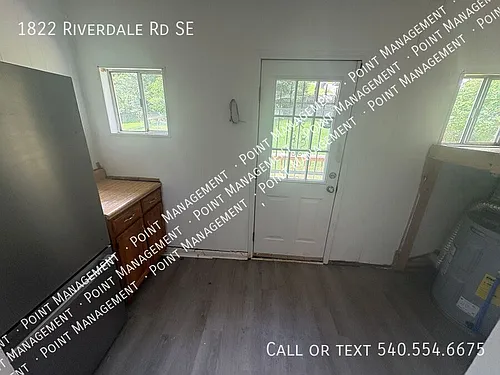 1822 Riverdale Rd SE Photo 1