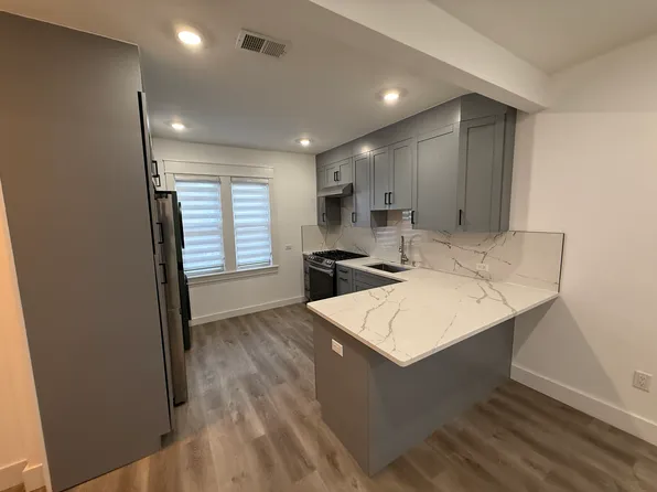 517 Lincoln St #3, Palisades Park, NJ 07650