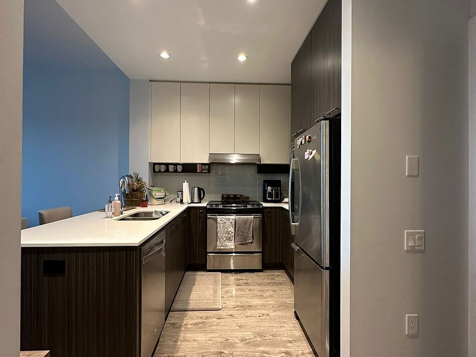 1st image of 618 Como Lake Ave #402