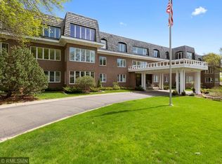 6105 Eden Prairie Rd #A-11, Edina, MN 55436