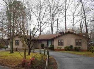 2 Heritage Point, Seneca, SC 29672